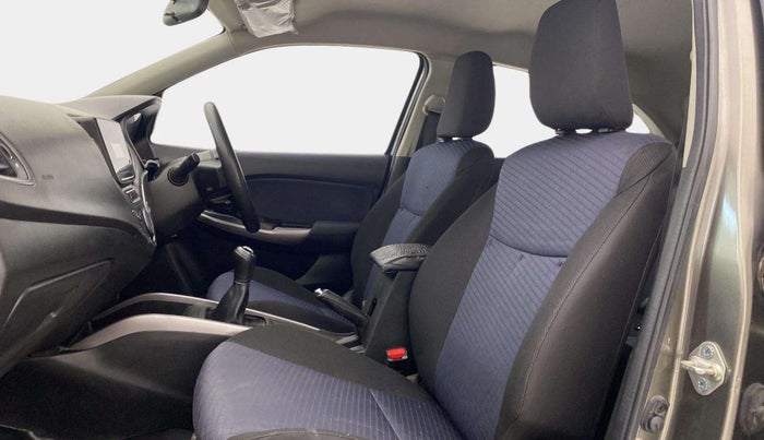 2021 Maruti Baleno DELTA PETROL 1.2, Petrol, Manual, 40,437 km, Right Side Front Door Cabin