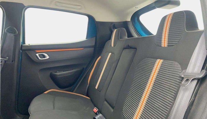 2019 Renault Kwid CLIMBER 1.0 AMT (O), Petrol, Automatic, 3,913 km, Right Side Rear Door Cabin