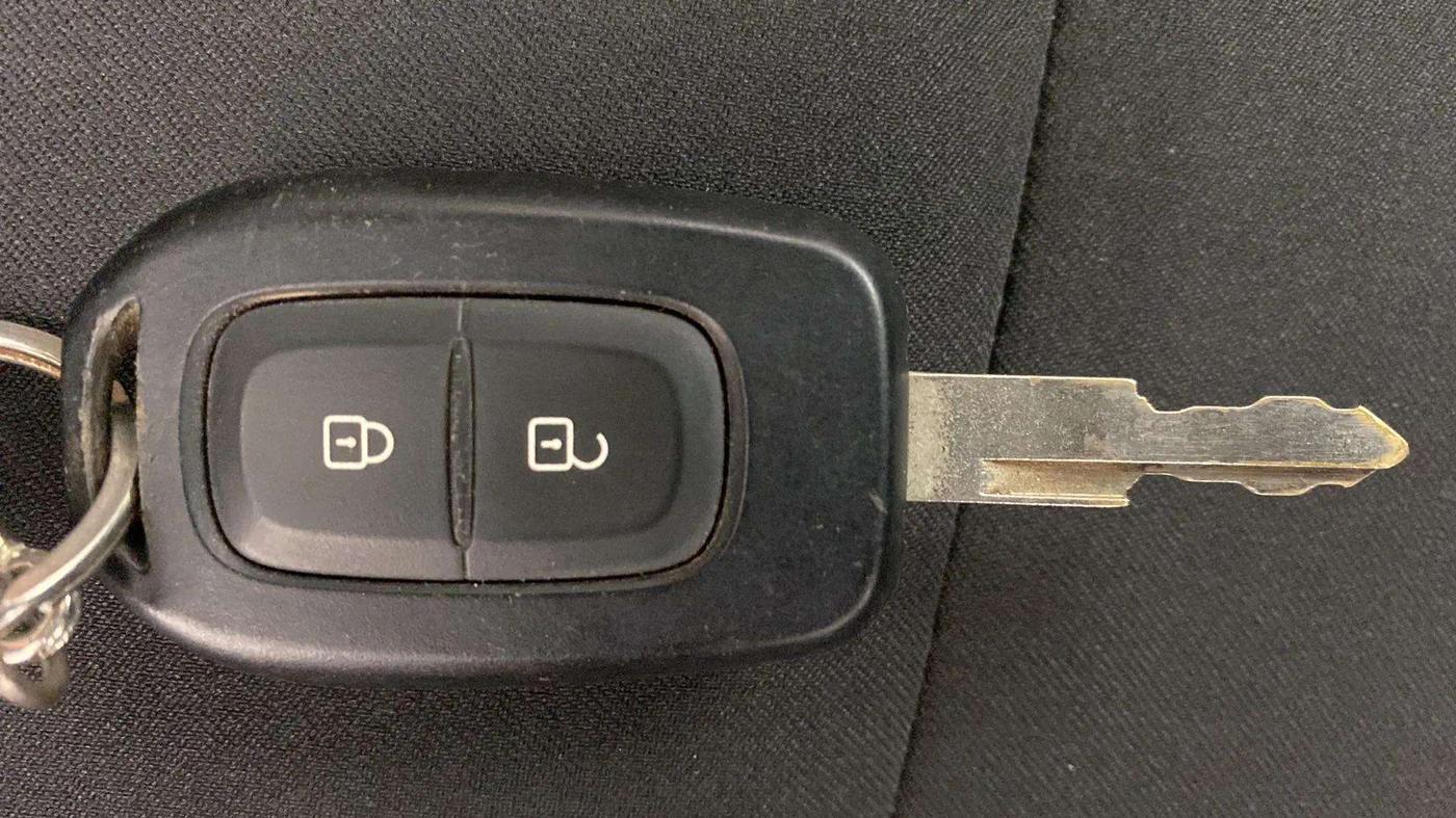 2019 Renault Kwid CLIMBER 1.0 AMT (O), Petrol, Automatic, 3,913 km, Key Close Up