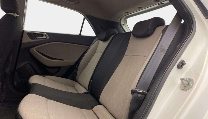 2014 Hyundai Elite i20 ASTA 1.2, Petrol, Manual, 1,31,110 km, Right Side Rear Door Cabin