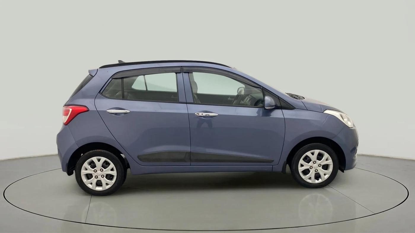 2014 Hyundai Grand i10 SPORTZ 1.2 KAPPA VTVT, Petrol, Manual, 34,312 km, Right Side View