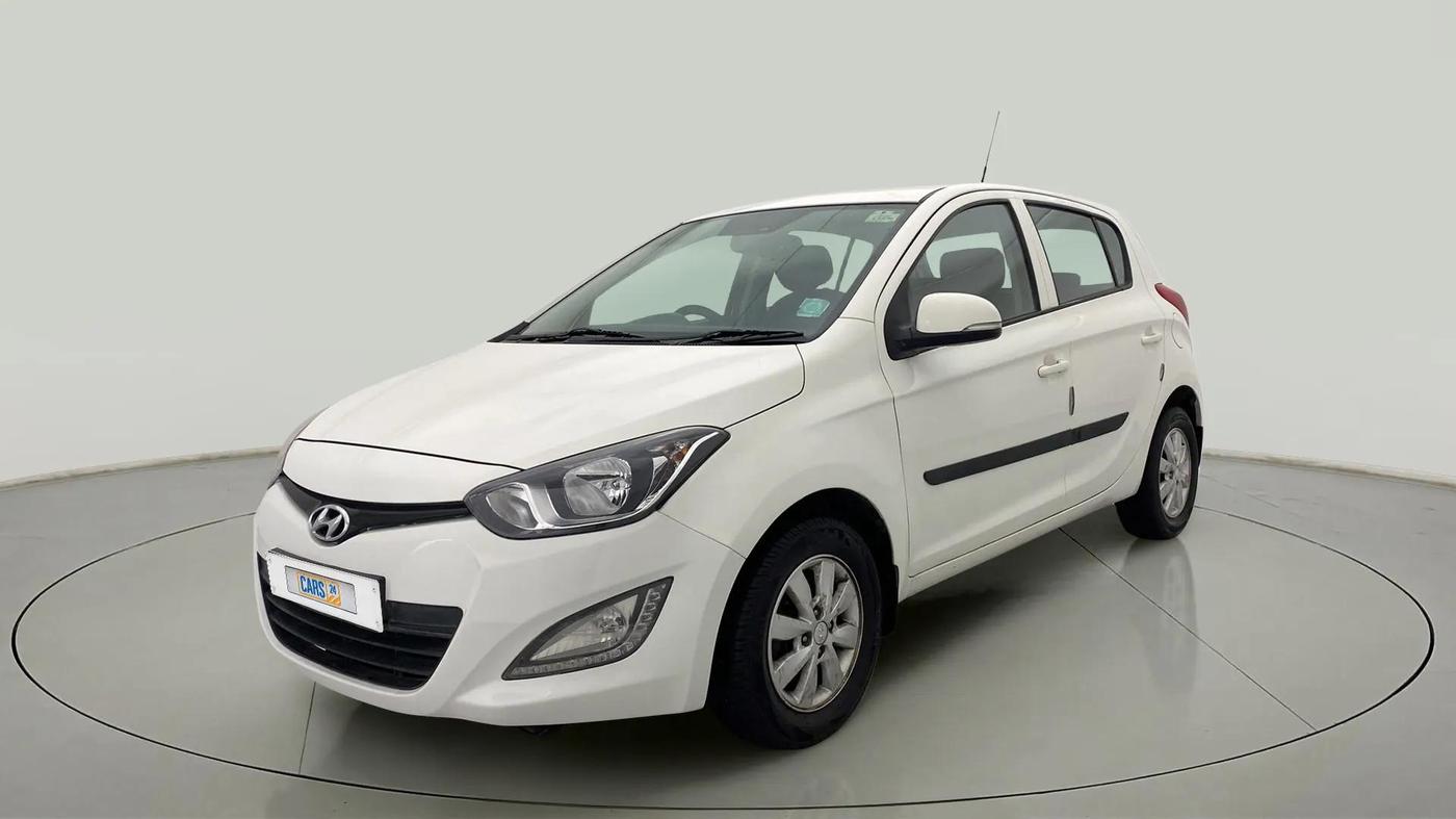2014 Hyundai i20 SPORTZ 1.2, Petrol, Manual, 67,841 km, Left Front Diagonal