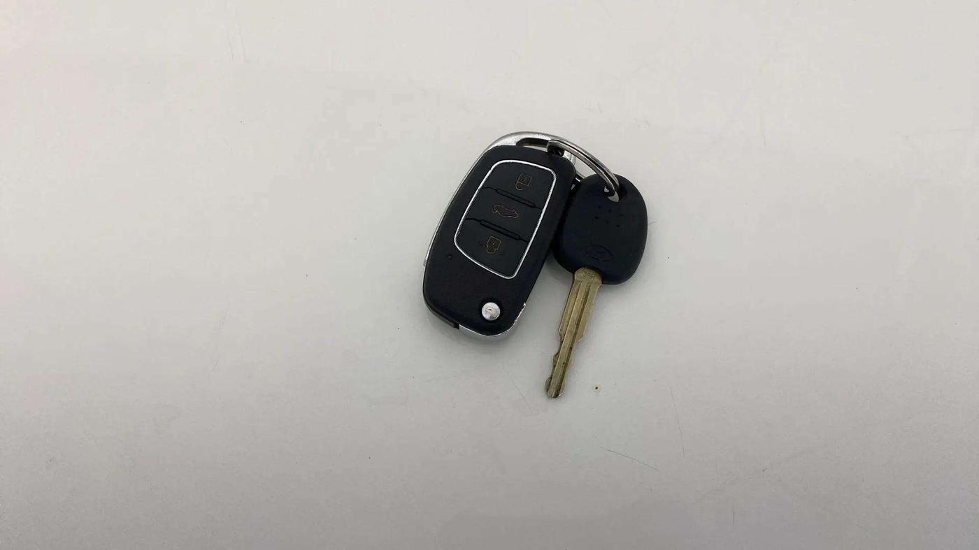 2014 Hyundai i20 SPORTZ 1.2, Petrol, Manual, 67,841 km, Key Close Up