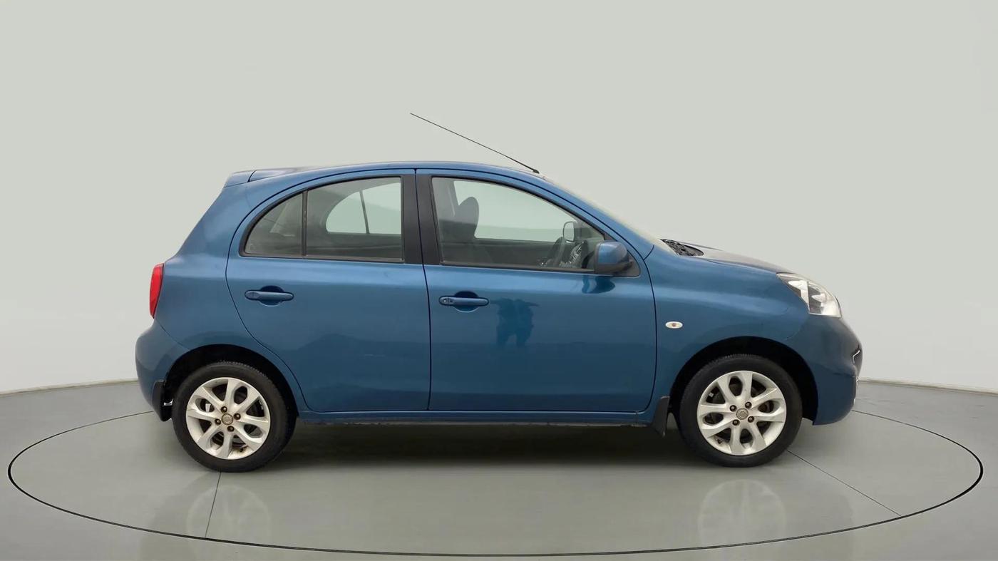 2017 Nissan Micra XV CVT, Petrol, Automatic, 49,580 km, Right Side View