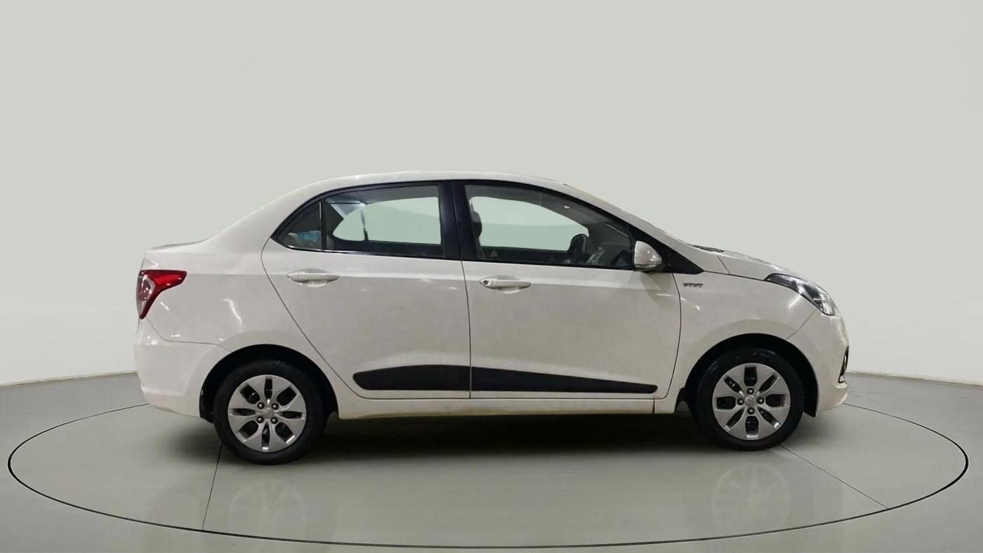 2014 Hyundai Xcent S 1.2, Petrol, Manual, 69,901 km, Right Side View