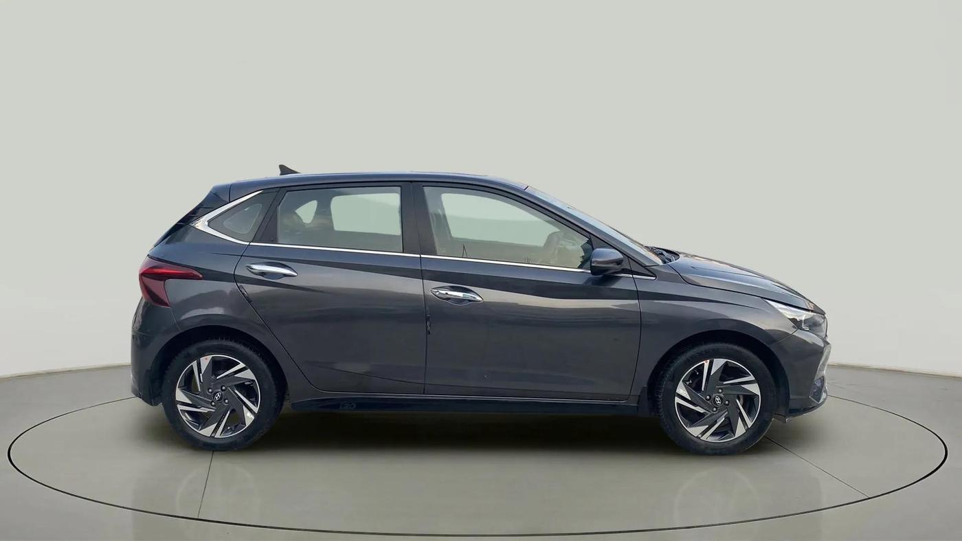 2021 Hyundai NEW I20 ASTA (O) 1.2 MT, Petrol, Manual, 44,711 km, Right Side View