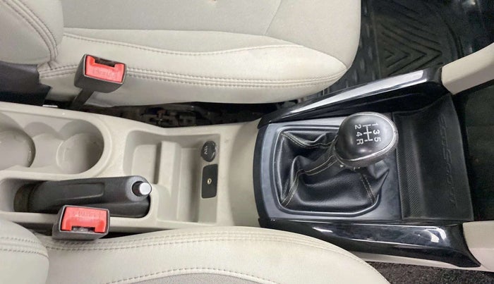 2016 Ford Ecosport TREND 1.5L DIESEL, Diesel, Manual, 57,079 km, Gear Lever