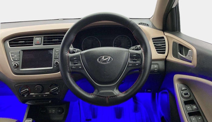 2020 Hyundai Elite i20 SPORTZ PLUS 1.2, Petrol, Manual, 38,035 km, Steering Wheel Close Up