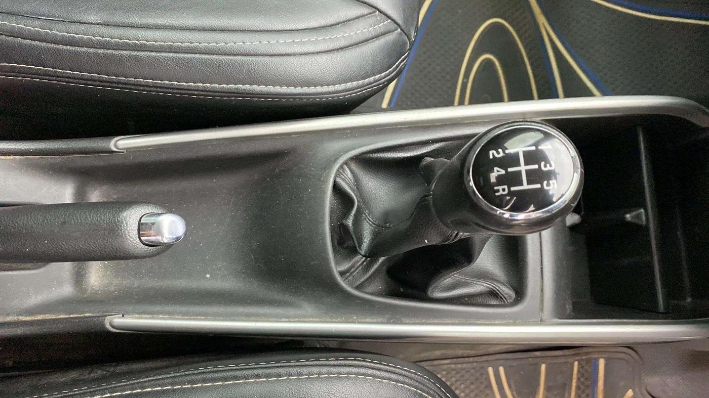 2018 Maruti Baleno ZETA PETROL 1.2, Petrol, Manual, 70,194 km, Gear Lever