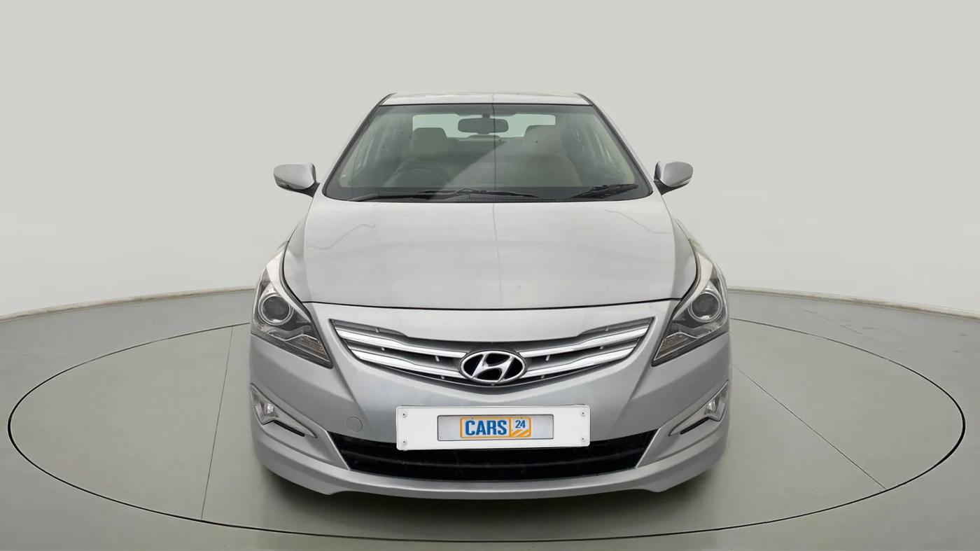 2015 Hyundai Verna FLUIDIC 4S 1.6 VTVT S(O), Petrol, Manual, 61,576 km, Front