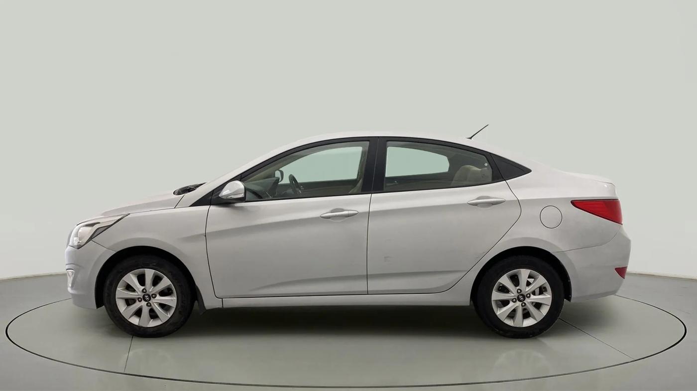 2015 Hyundai Verna FLUIDIC 4S 1.6 VTVT S(O), Petrol, Manual, 61,576 km, Left Side