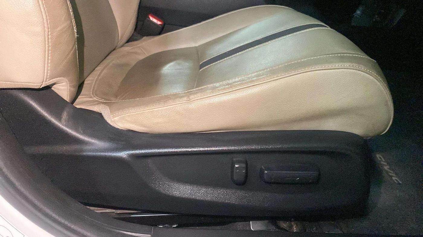 2019 Honda Civic 1.8L I-VTEC VX CVT, Petrol, Automatic, 16,193 km, Driver Side Adjustment Panel