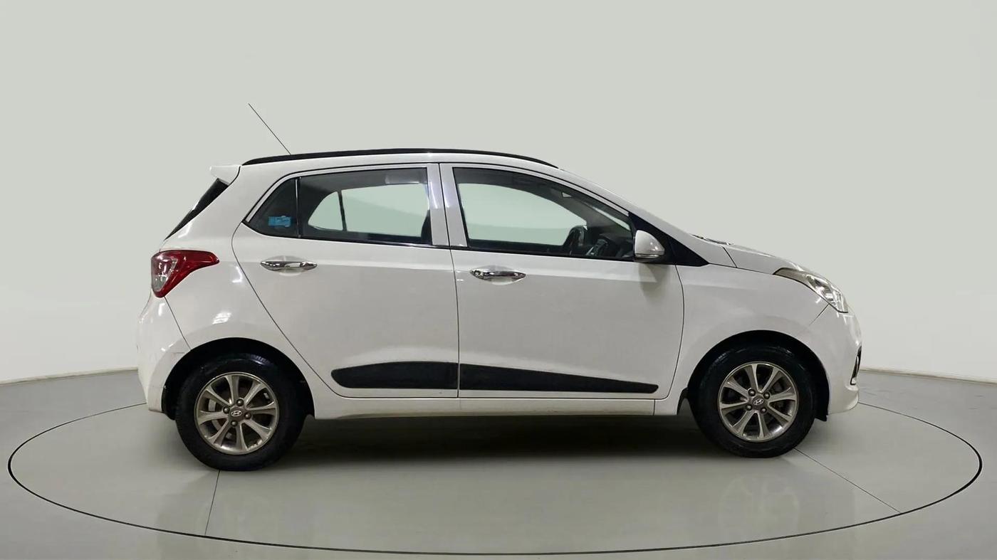 2015 Hyundai Grand i10 ASTA 1.2 KAPPA VTVT, Petrol, Manual, 40,164 km, Right Side View