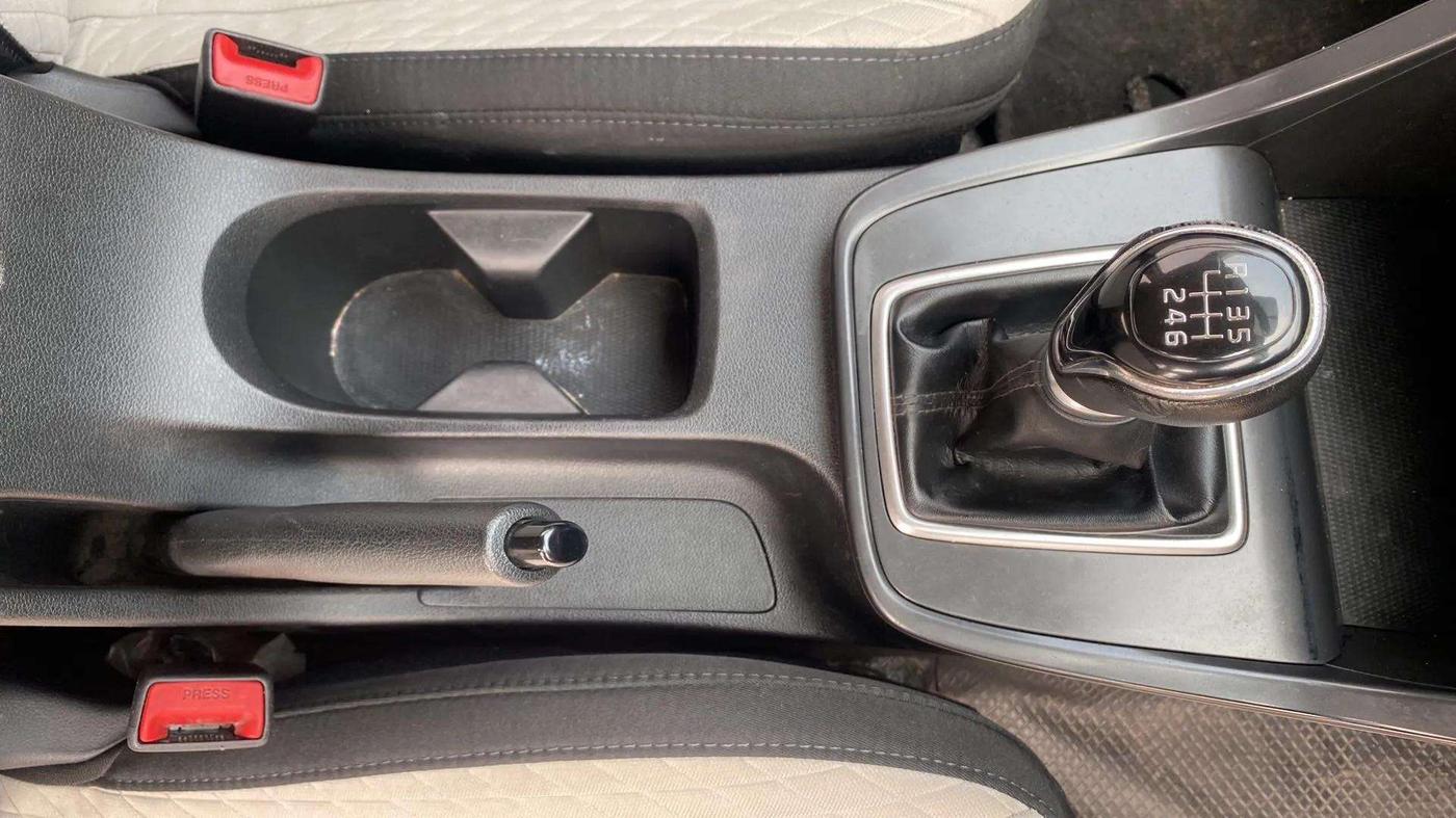 2020 Hyundai Creta S 1.5 PETROL, Petrol, Manual, 71,661 km, Gear Lever