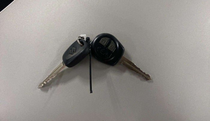 2019 Maruti S PRESSO VXI+, Petrol, Manual, 8,860 km, Key Close Up