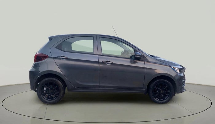 2021 Tata Tiago XT LIMITED EDITION PETROL, Petrol, Manual, 25,975 km, Right Side