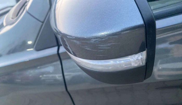 2021 Tata Tiago XT LIMITED EDITION PETROL, Petrol, Manual, 25,975 km, Left rear-view mirror - Indicator light has minor damage