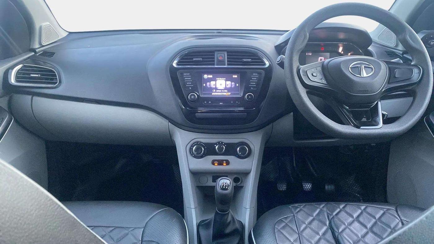2021 Tata Tiago XT LIMITED EDITION PETROL, Petrol, Manual, 25,975 km, Dashboard