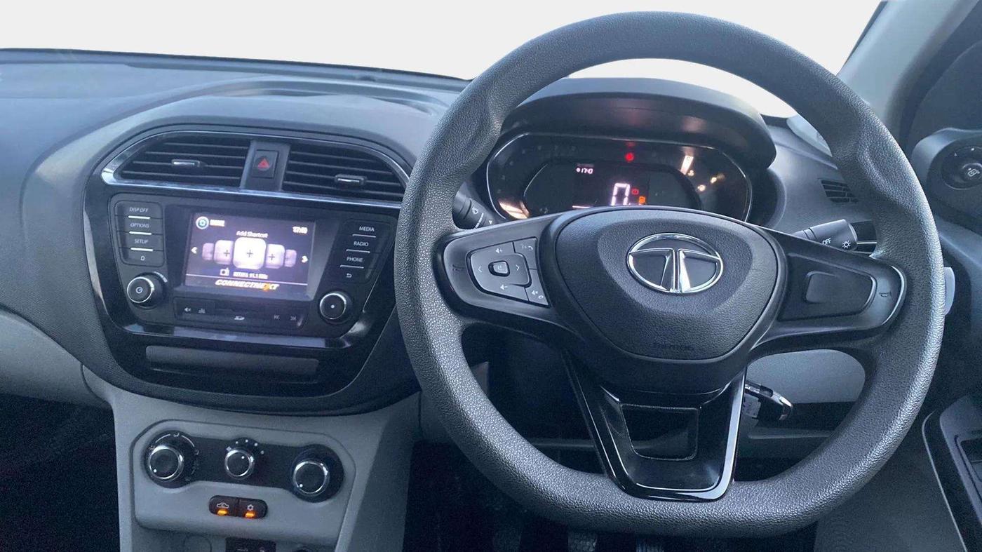2021 Tata Tiago XT LIMITED EDITION PETROL, Petrol, Manual, 25,975 km, Steering Wheel Close Up