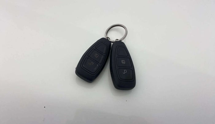 2016 Ford Ecosport TITANIUM 1.5L DIESEL, Diesel, Manual, 1,23,489 km, Key Close Up