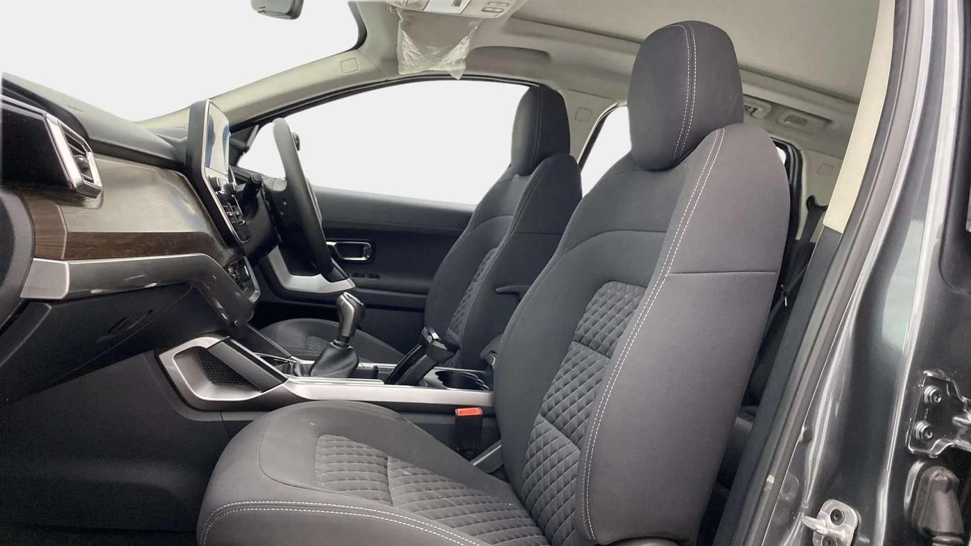 2021 Tata Harrier XT PLUS 2.0L KRYOTEC, Diesel, Manual, 24,347 km, Right Side Front Door Cabin