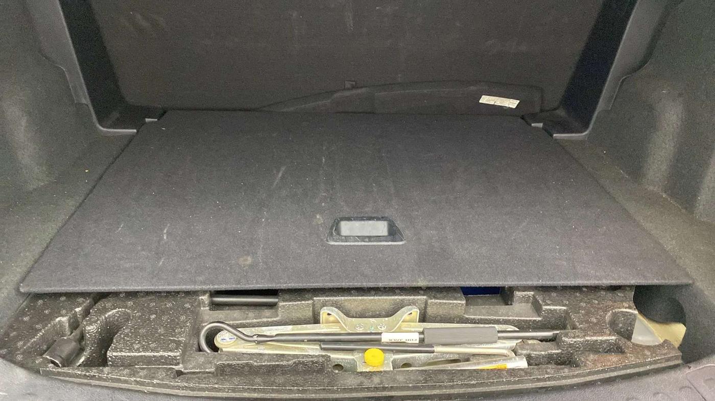 2021 Tata Harrier XT PLUS 2.0L KRYOTEC, Diesel, Manual, 24,347 km, Boot Inside