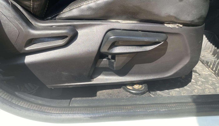 2022 Tata TIGOR XZ PLUS CNG, CNG, Manual, 500 km, Driver Side Adjustment Panel