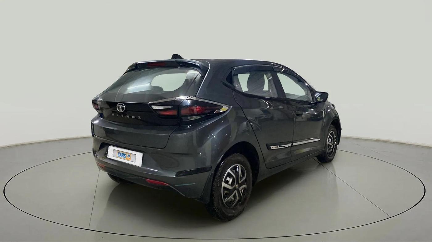 2023 Tata ALTROZ XE PETROL, Petrol, Manual, 4,179 km, Right Back Diagonal