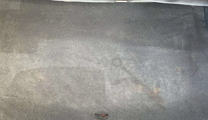 2022 Nissan MAGNITE XV MT, Petrol, Manual, 24,355 km, Dicky (Boot door) - Jack missing