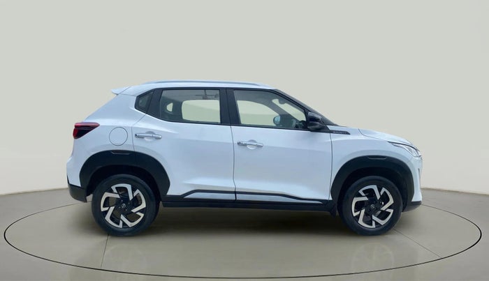 2022 Nissan MAGNITE XV MT, Petrol, Manual, 24,355 km, Right Side