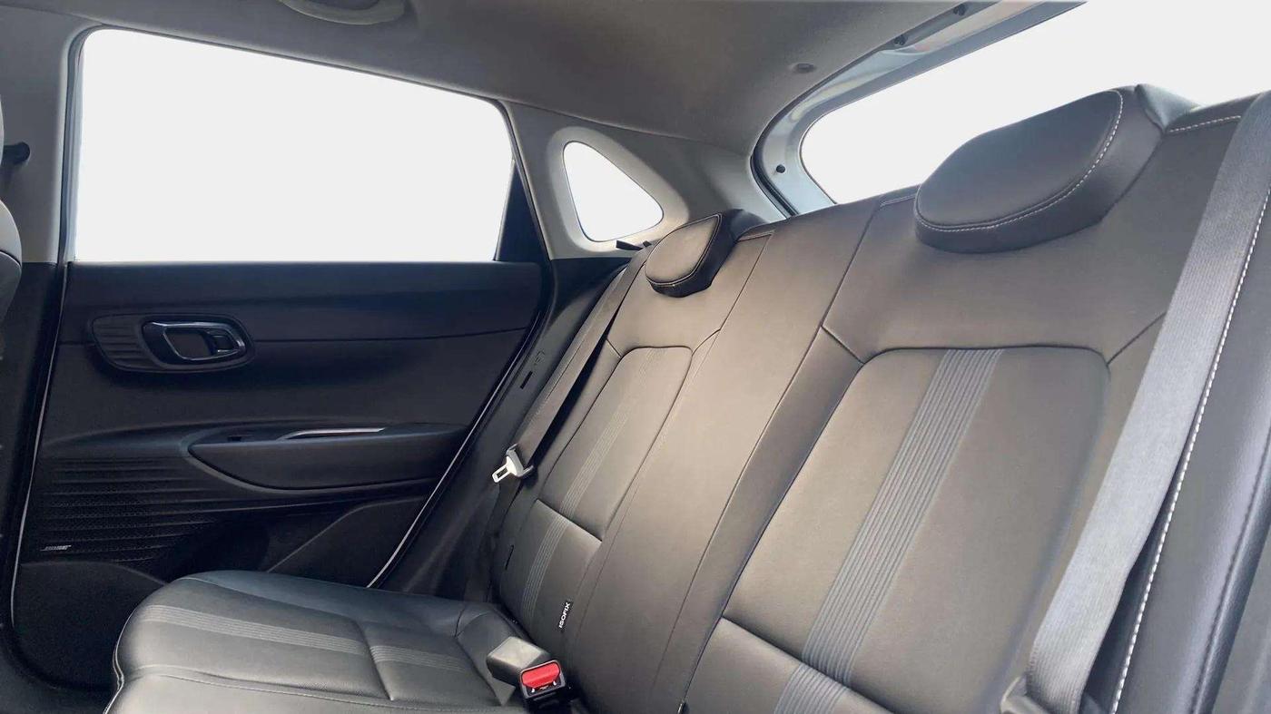 2021 Hyundai NEW I20 Asta 1.0 GDI Turbo IMT, Petrol, Manual, 31,525 km, Right Side Rear Door Cabin