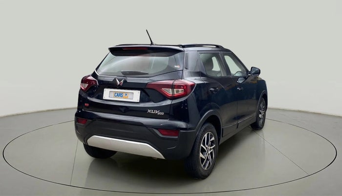 2022 Mahindra XUV300 W8(O) TURBO GDI, Petrol, Manual, 29,093 km, Right Back Diagonal