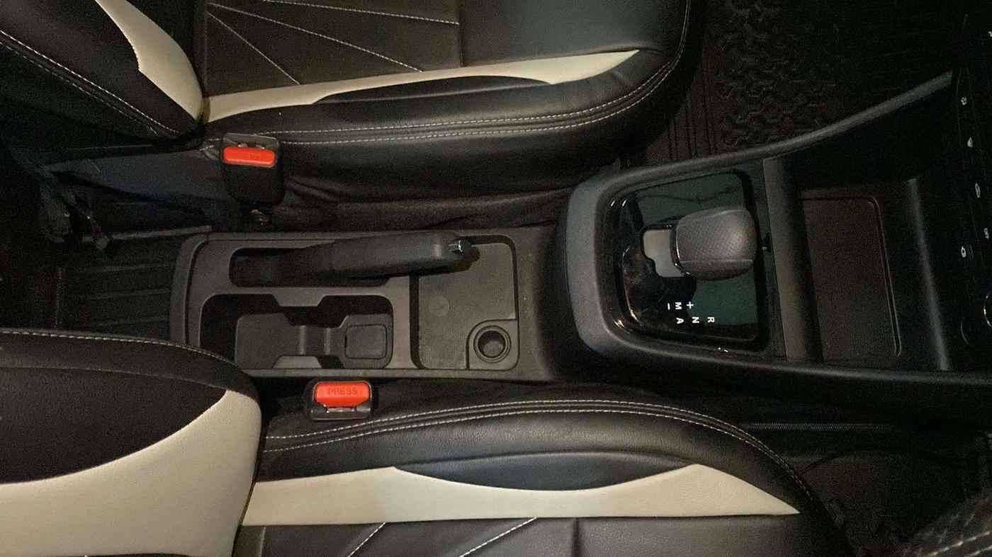 2023 Tata PUNCH ADVENTURE AMT, Petrol, Automatic, 9,150 km, Gear Lever