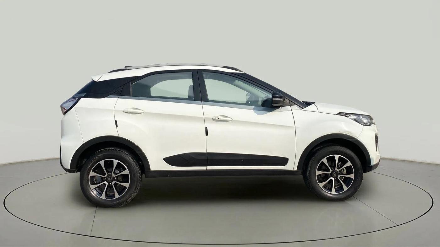 2021 Tata NEXON XZ PLUS PETROL SUNROOF, Petrol, Manual, 46,750 km, Right Side