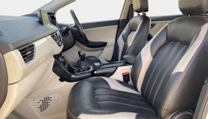 2021 Tata NEXON XZ PLUS PETROL SUNROOF, Petrol, Manual, 46,750 km, Right Side Front Door Cabin