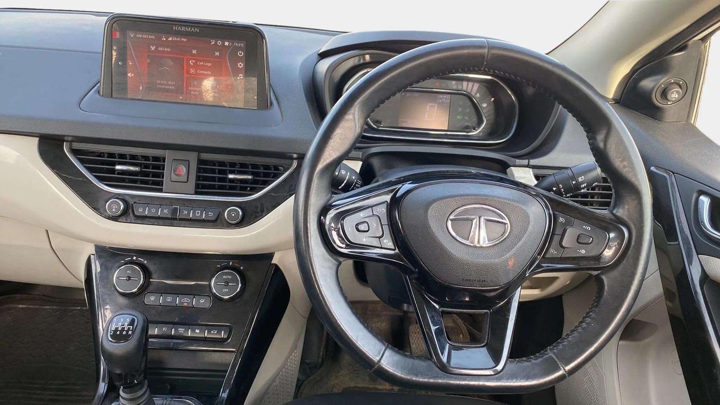2021 Tata NEXON XZ PLUS PETROL SUNROOF, Petrol, Manual, 46,750 km, Steering Wheel Close Up
