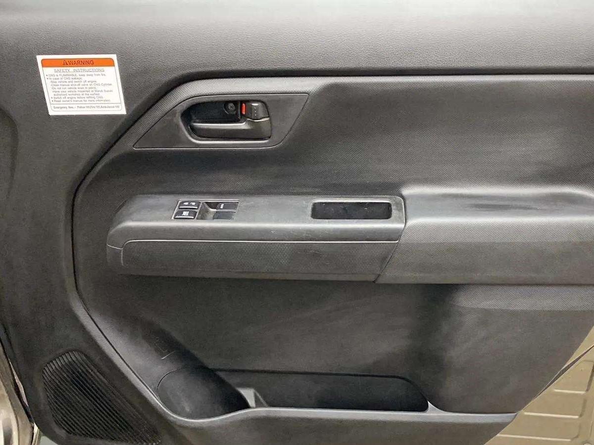 2019 Maruti New Wagon-R LXI CNG 1.0, CNG, Manual, 52,654 km, Driver Side Door Panels Control