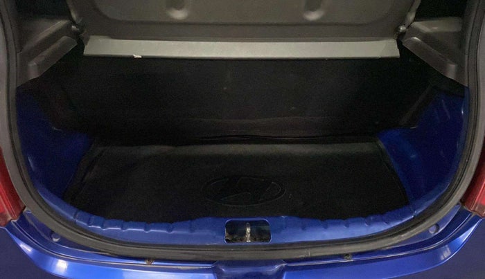 2013 Hyundai Eon ERA +, Petrol, Manual, 60,516 km, Boot Inside