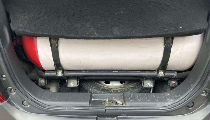 2016 Maruti Alto K10 LXI CNG, CNG, Manual, 60,721 km, Boot Inside