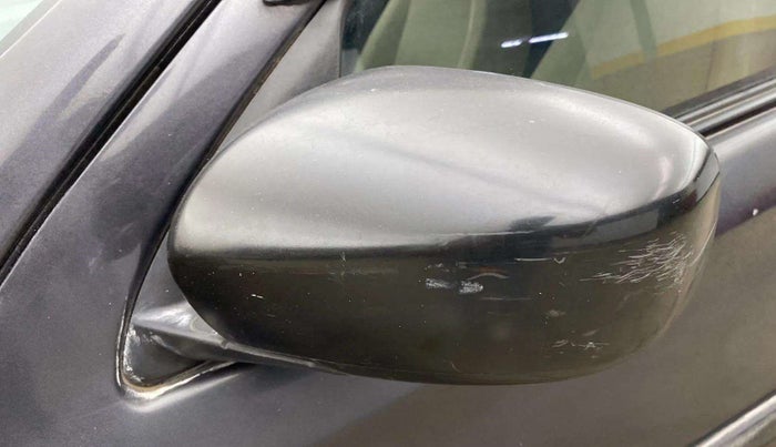 2016 Maruti Alto K10 LXI CNG, CNG, Manual, 60,721 km, Left rear-view mirror - Minor scratches