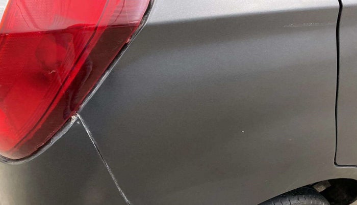 2016 Maruti Alto K10 LXI CNG, CNG, Manual, 60,721 km, Right quarter panel - Minor scratches