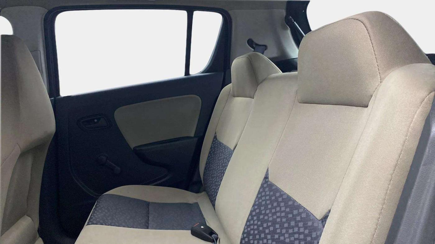 2016 Maruti Alto K10 LXI CNG, CNG, Manual, 60,721 km, Right Side Rear Door Cabin