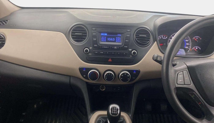 2016 Hyundai Grand i10 SPORTZ 1.2 KAPPA VTVT, CNG, Manual, 68,778 km, Air Conditioner