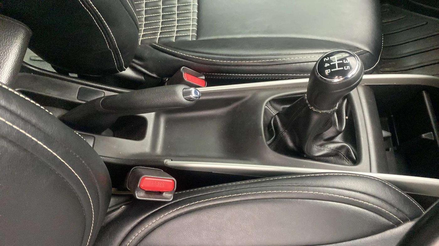 2016 Maruti Baleno ALPHA PETROL 1.2, Petrol, Manual, 60,127 km, Gear Lever