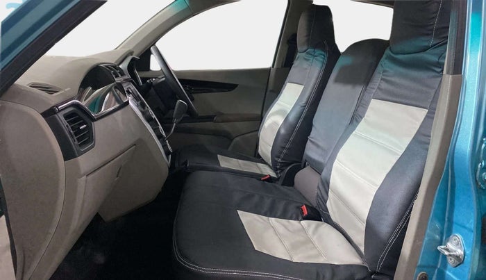 2016 Mahindra Kuv100 K6 PLUS 5 STR, Petrol, Manual, 63,788 km, Right Side Front Door Cabin