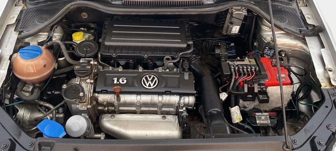 2013 Volkswagen Vento HIGHLINE 1.6 MPI, Petrol, Manual, 92,149 km, Open Bonet