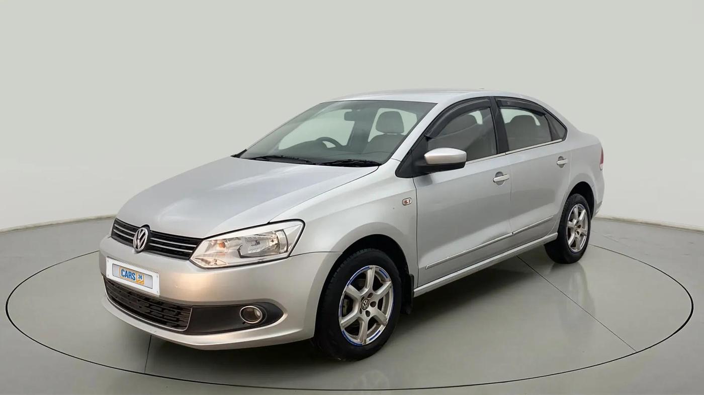 2013 Volkswagen Vento HIGHLINE 1.6 MPI, Petrol, Manual, 92,149 km, Left Front Diagonal