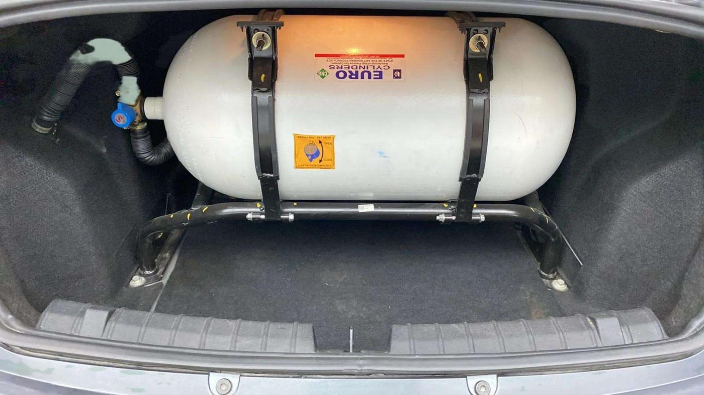 2023 Tata TIGOR XZ PLUS CNG, CNG, Manual, 14,162 km, Boot Inside