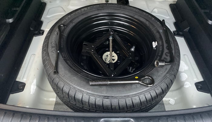 2020 KIA SELTOS HTX AT PETROL, Petrol, Automatic, 30,758 km, Spare Tyre