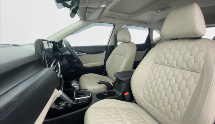 2020 KIA SELTOS HTX AT PETROL, Petrol, Automatic, 30,758 km, Right Side Front Door Cabin